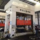 []出售12年南通400吨框架式油压机